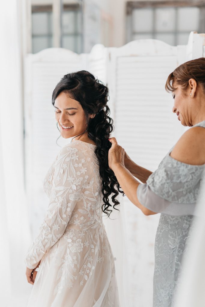 Modest wedding dress with long sleeves